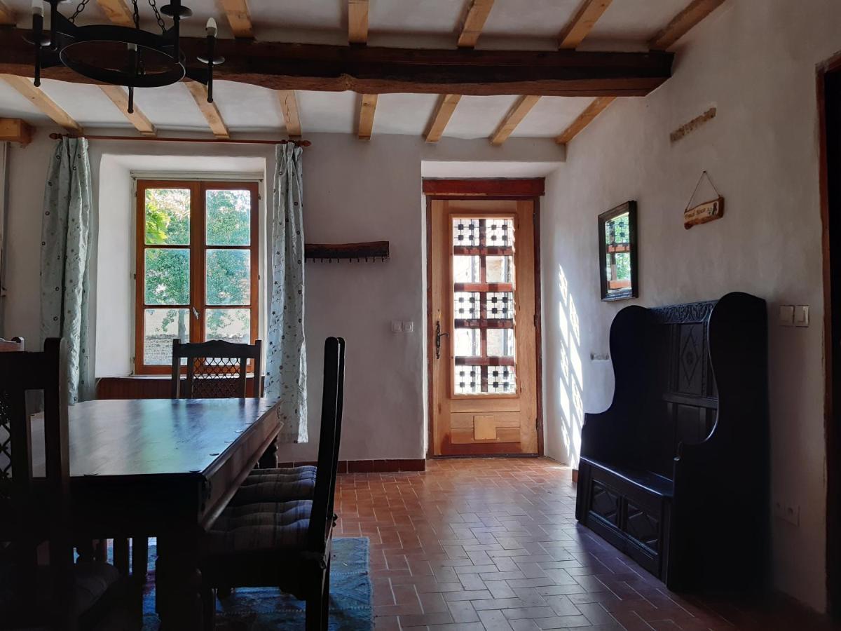 Villa Les Rivieres à Saint-Germain-Sur-Seves Extérieur photo