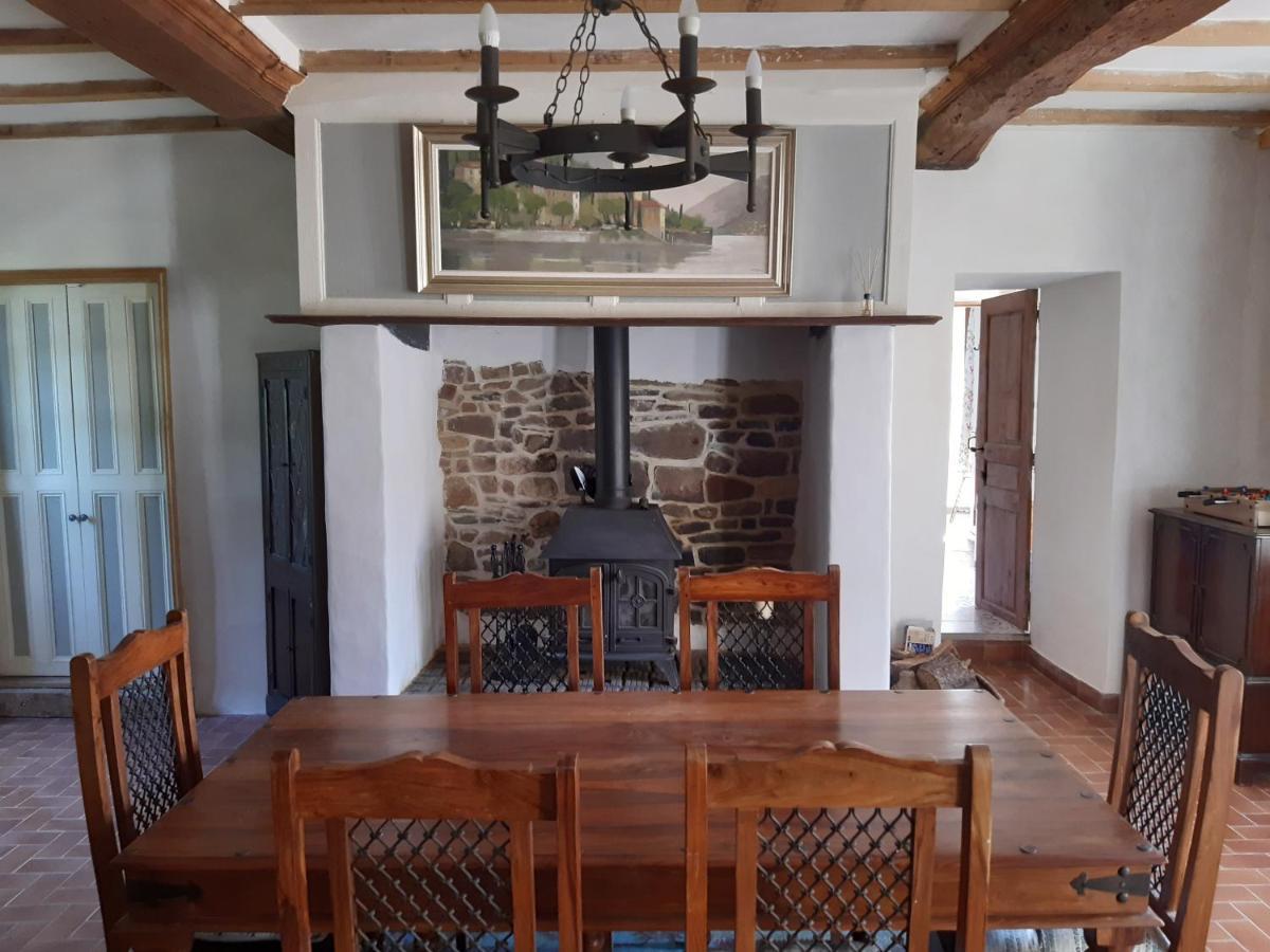 Villa Les Rivieres à Saint-Germain-Sur-Seves Extérieur photo